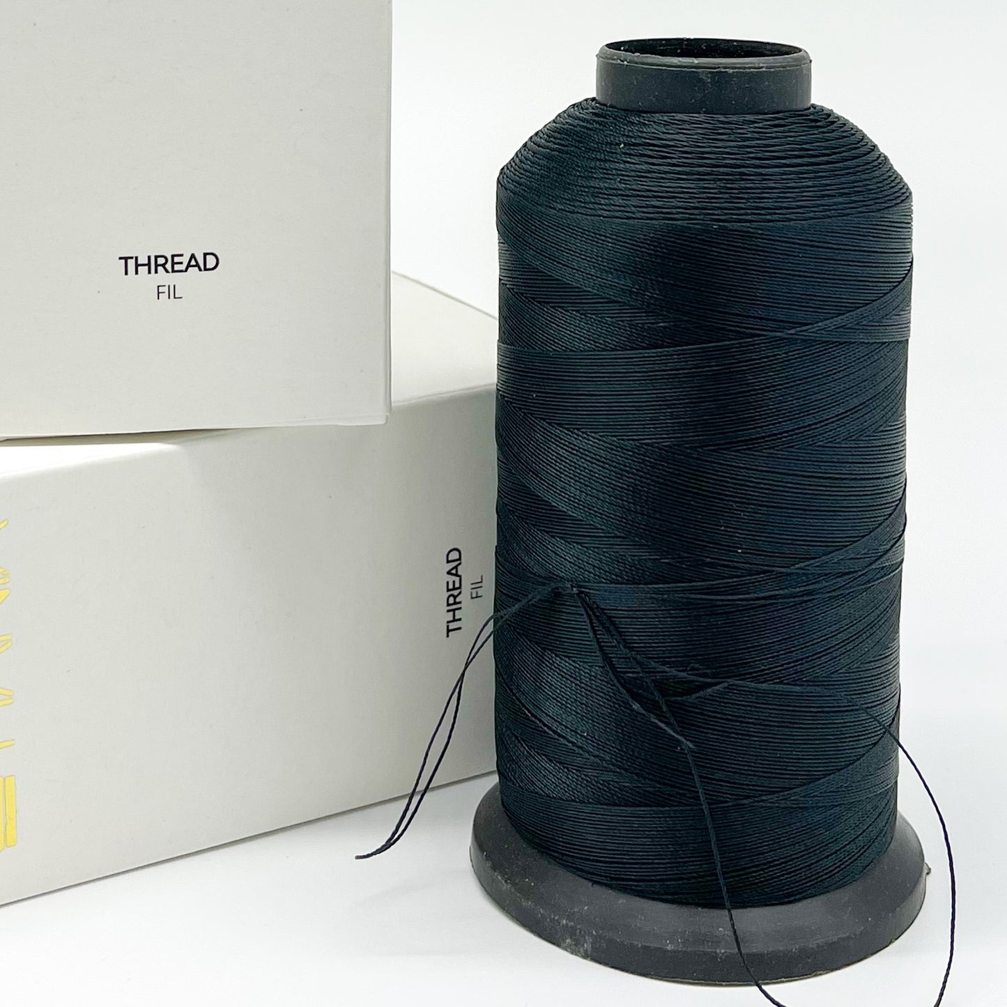 THREAD - BLACK