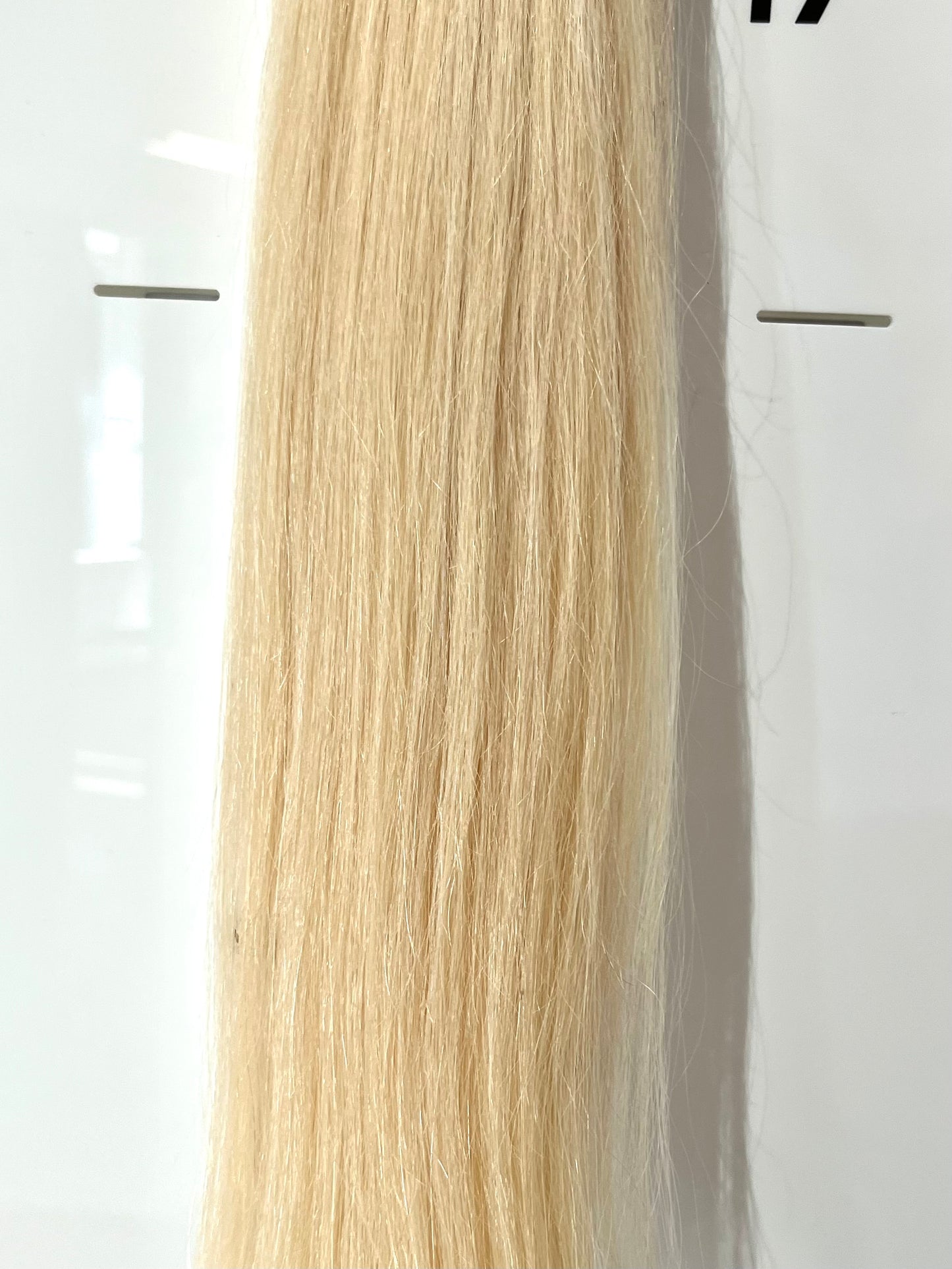 HAND TIED WEFT EXTENSIONS - NATURAL - WARM BLONDE